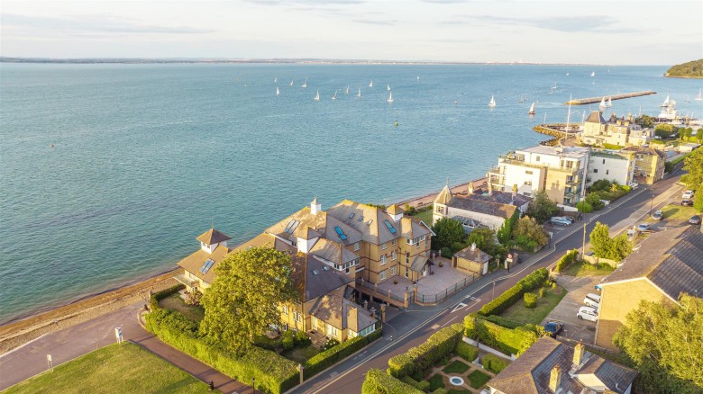 Click the photo for more details of Cowes, Isle of Wight