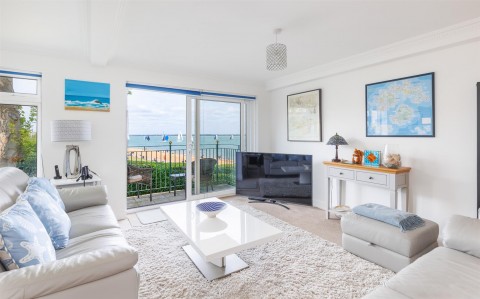 Click the photo for more details of Cowes, Isle of Wight