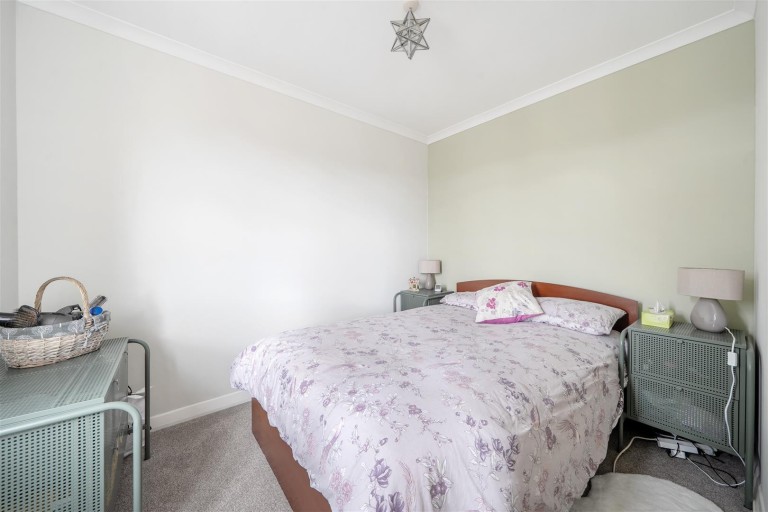 Images for Woodcroft Avenue, Tamworth, B79