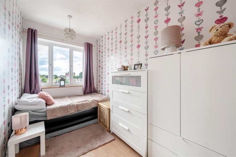 Images for Woodcroft Avenue, Tamworth, B79