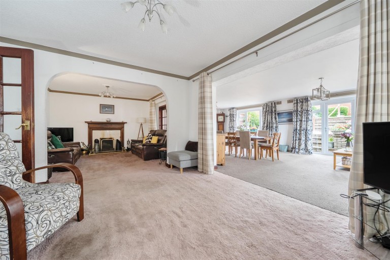 Images for Woodcroft Avenue, Tamworth, B79