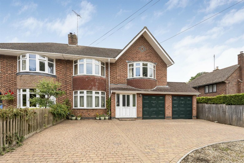 Click the photo for more details of London Road, Towcester, NN12