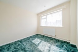 Images for Chestnut Close, Wellington