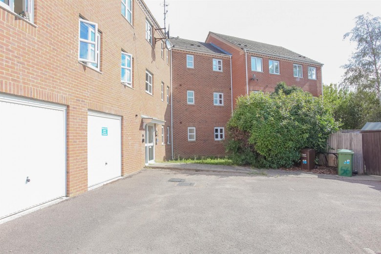 Click the photo for more details of Padbury Drive, Banbury