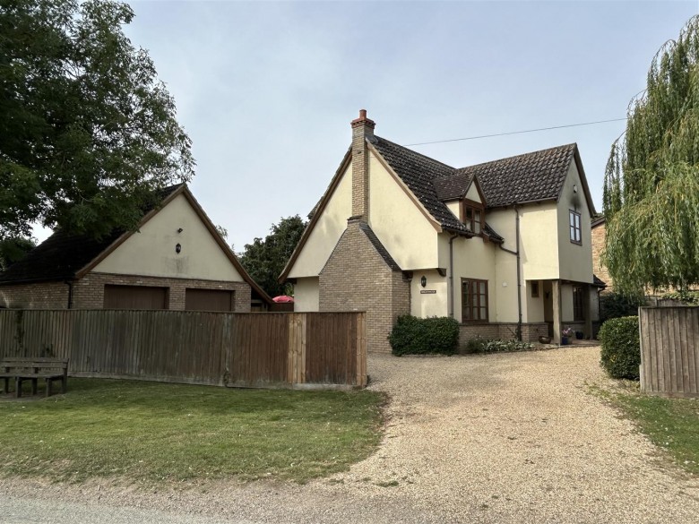 Click the photo for more details of Church Road, Wentworth