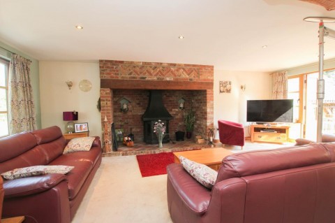 Click the photo for more details of Church Road, Wentworth