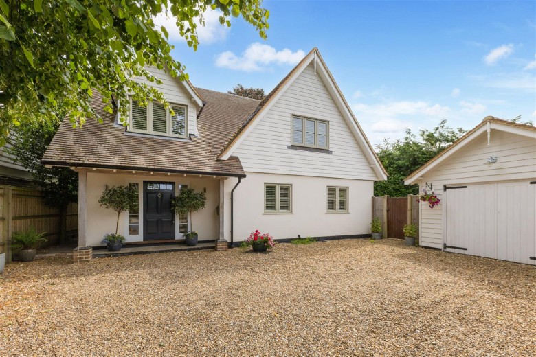 Click the photo for more details of Wootton Road, Henley-On-Thames