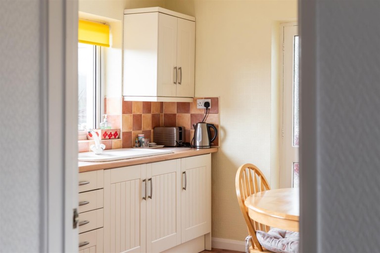 Images for Main Road, Upper Tadmarton