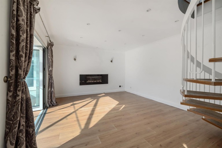 Images for Fluder Hill, Kingskerswell, Newton Abbot