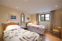 Images for The Square, Freshwater Bay