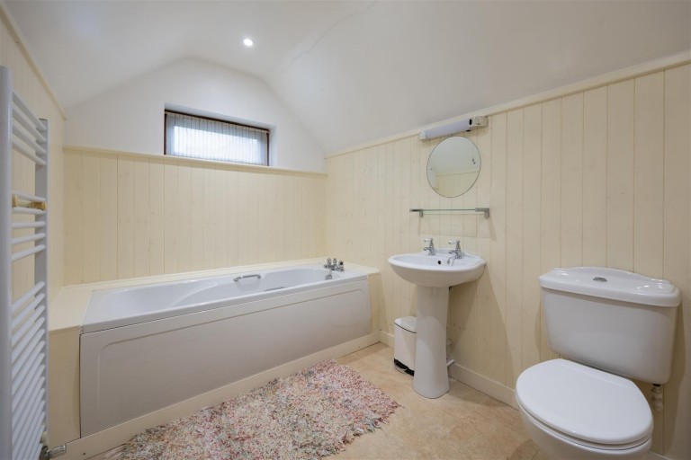 Images for The Square, Freshwater Bay