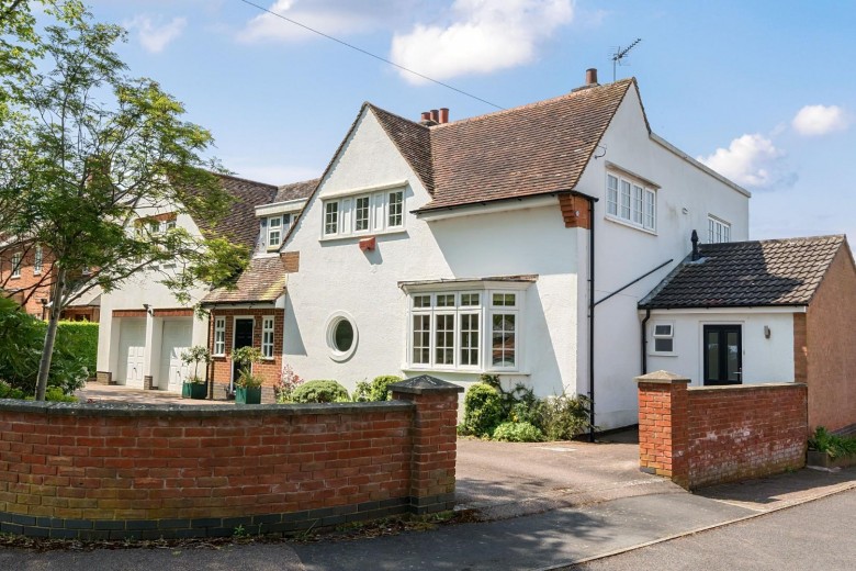 Click the photo for more details of Dalby Avenue, Bushby, Leicestershire