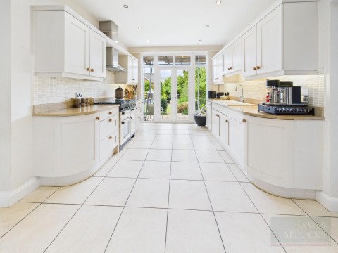 Click the photo for more details of Dalby Avenue, Bushby, Leicestershire