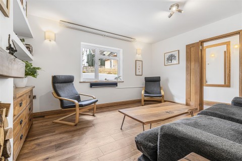 Click the photo for more details of Westonfields, Totnes