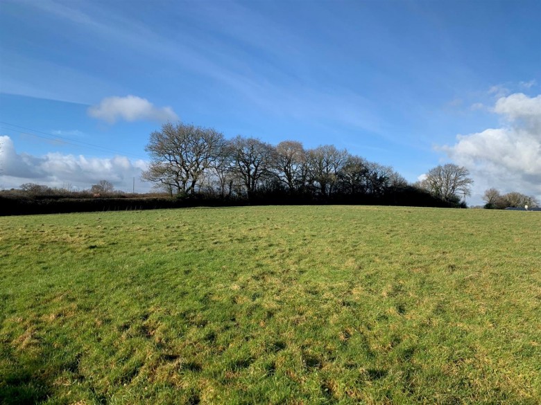 Click the photo for more details of Hittisleigh, Crediton