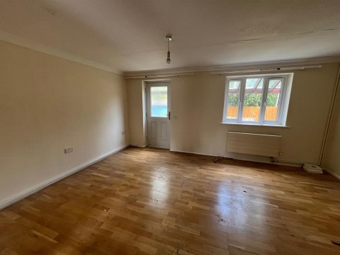 Click the photo for more details of Barnes Lane, Beaminster