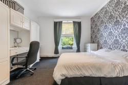 Images for Bridge Road, Torquay