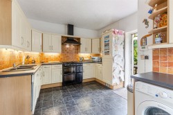 Images for Bridge Road, Torquay