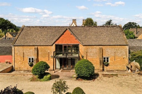 Click the photo for more details of Toddington, Gloucestershire