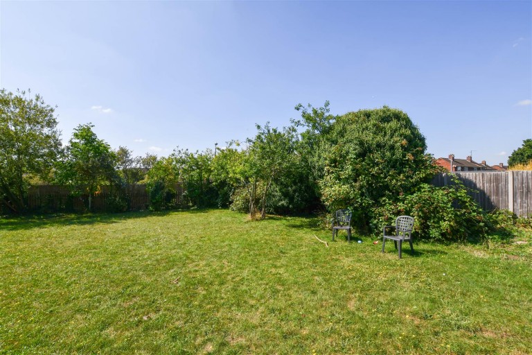 Images for Hawthorn Way, Burwell