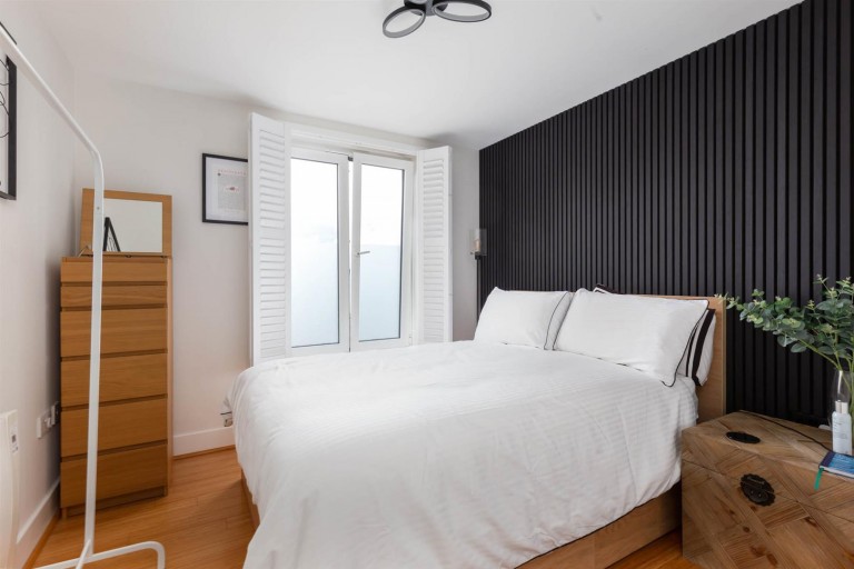 Images for Cowes, Isle of Wight