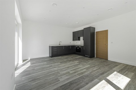 Click the photo for more details of Northfield Avenue, Cambridge