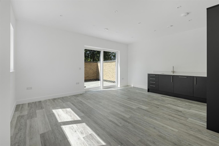 Images for Northfield Avenue, Cambridge
