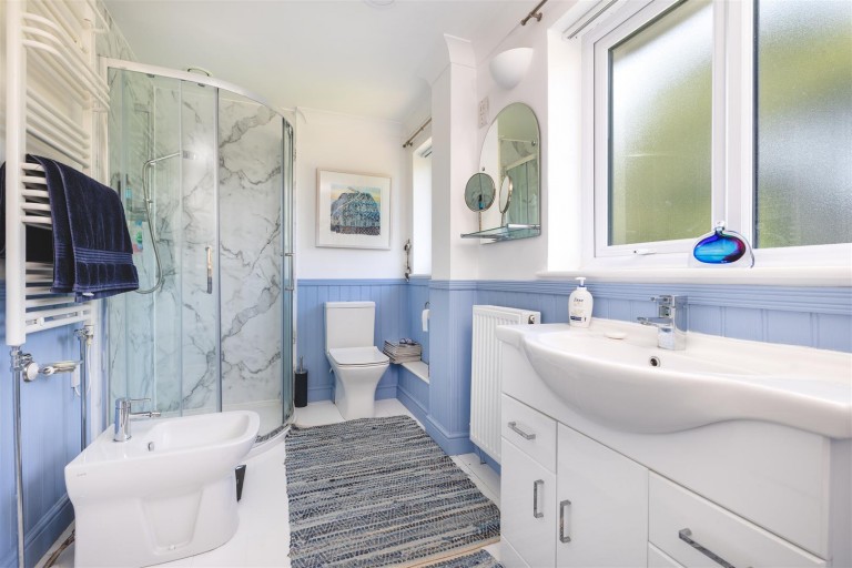 Images for Oakham Drive, Coalville, LE67