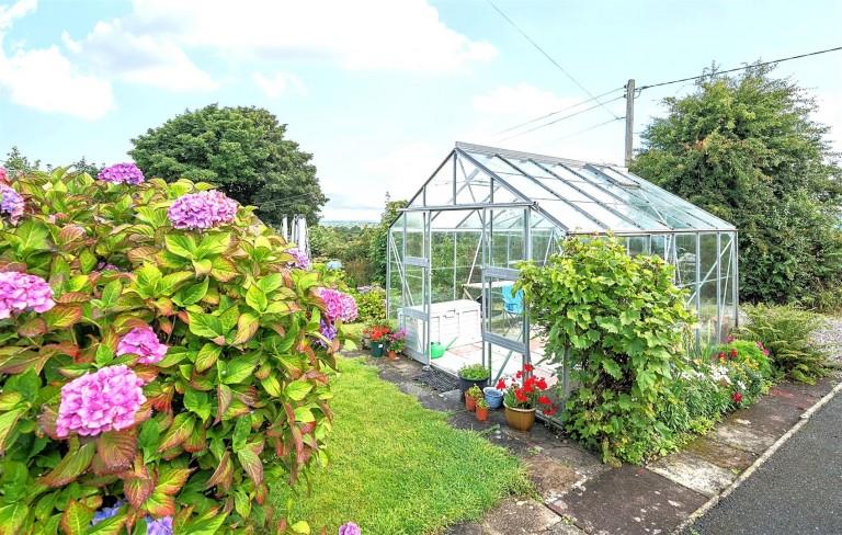 Images for Menna Lane, St Austell