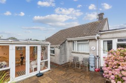 Images for Willows Close, Frogmore