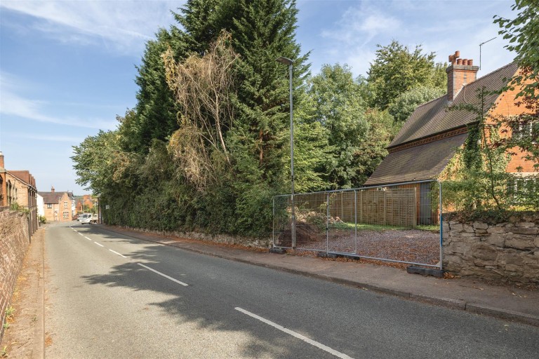 Images for The Croft, 67 Church Street, DE12