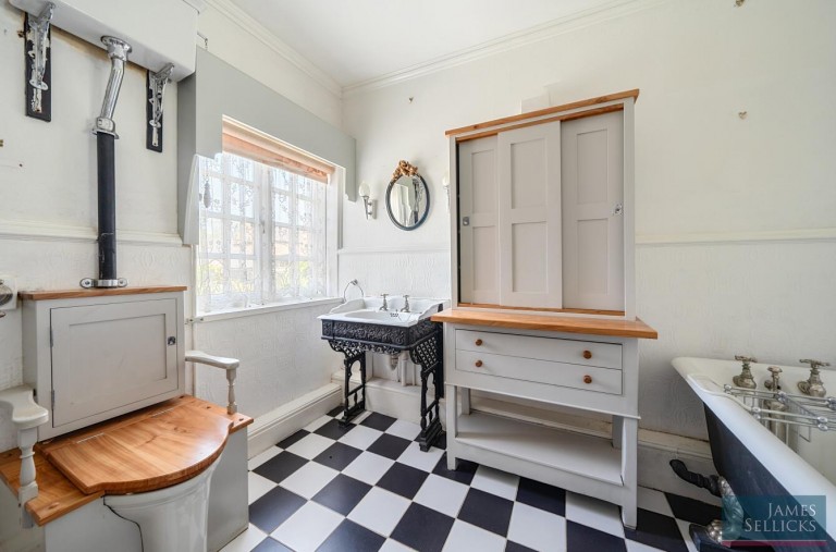 Images for Yew Tree House, Saddington, Leicestershire