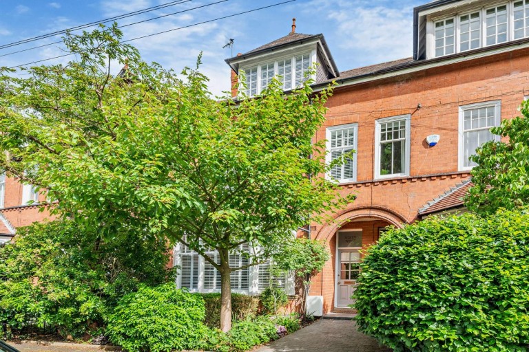 Images for Knighton Drive, Stoneygate, Leicester