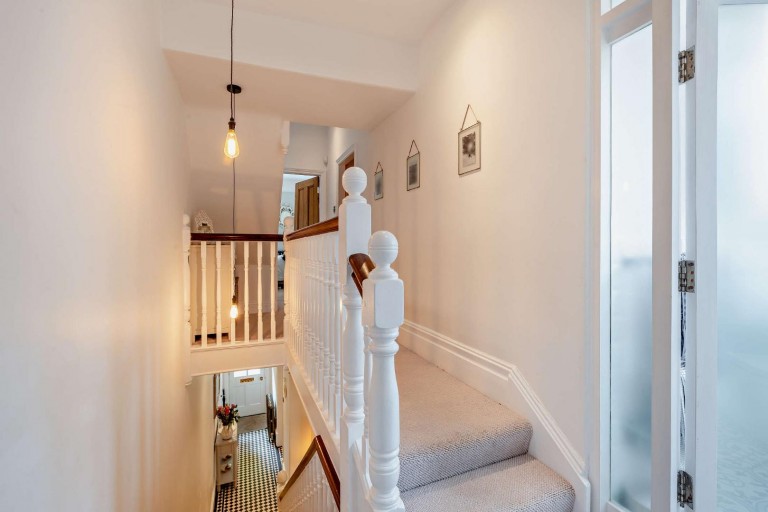 Images for Knighton Drive, Stoneygate, Leicester