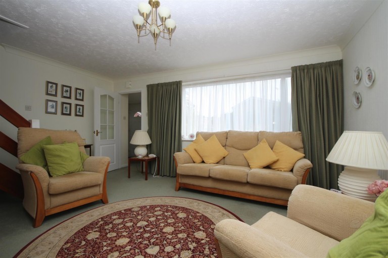 Images for Longfields, Ely