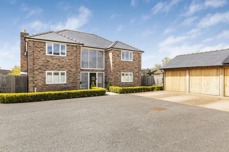 Click the photo for more details of Barton Close, Witchford, Ely