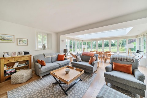 Click the photo for more details of Waytown, Bridport