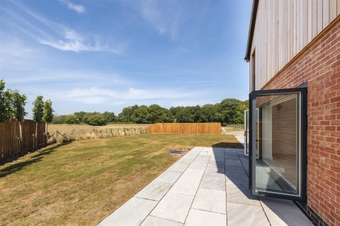 Click the photo for more details of Boundary Lane, Boundary, DE11