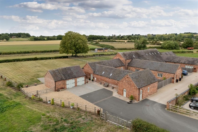 Click the photo for more details of Blackfordby Lane, Moira, DE12