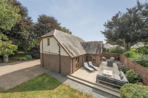 Click the photo for more details of St. Johns Road, Launceston