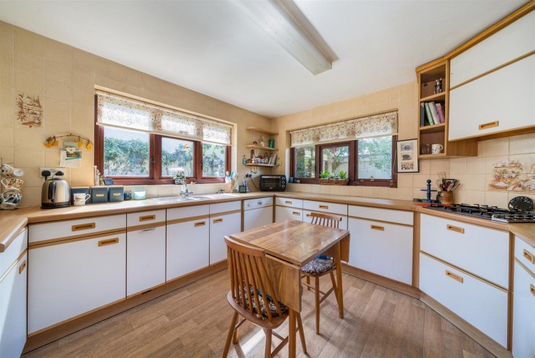 Images for Crescent Avenue, Sticklepath, Barnstaple