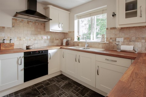 Click the photo for more details of Heath Common, Axminster