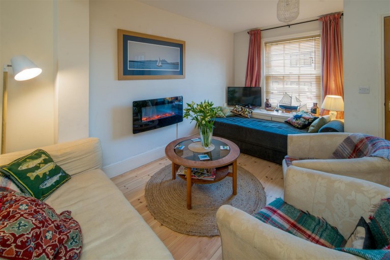 Images for Cowes, Isle of Wight