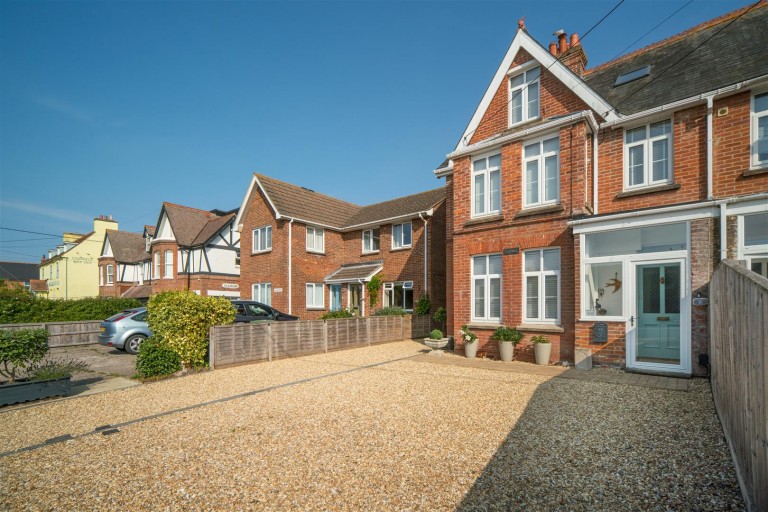 Images for Colwell Bay, Isle of Wight