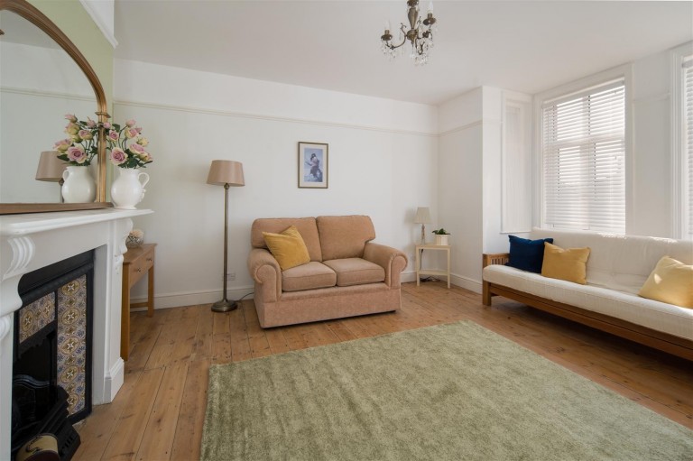 Images for Colwell Bay, Isle of Wight