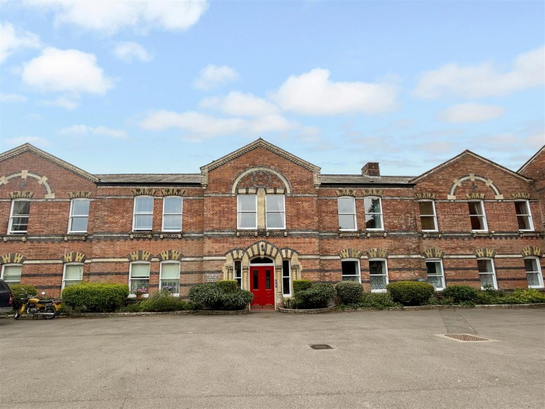 Click the photo for more details of Sherren Avenue, Charlton Down