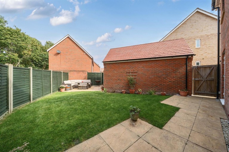 Images for Badgers Drive, Wantage