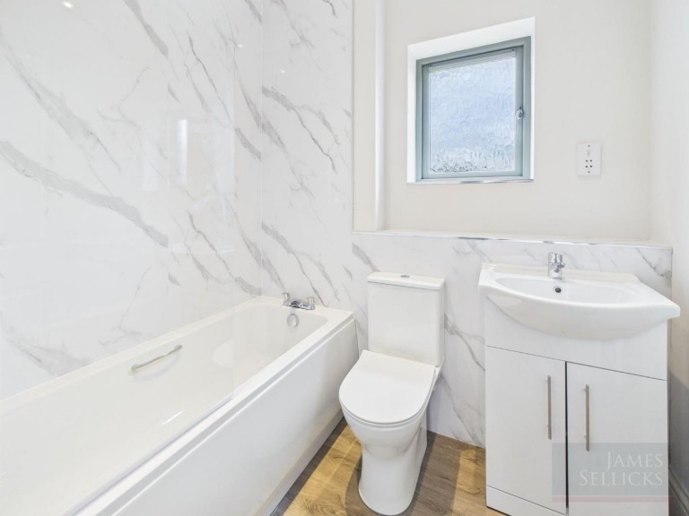 Images for Green Farm Court, Anstey, Leicester