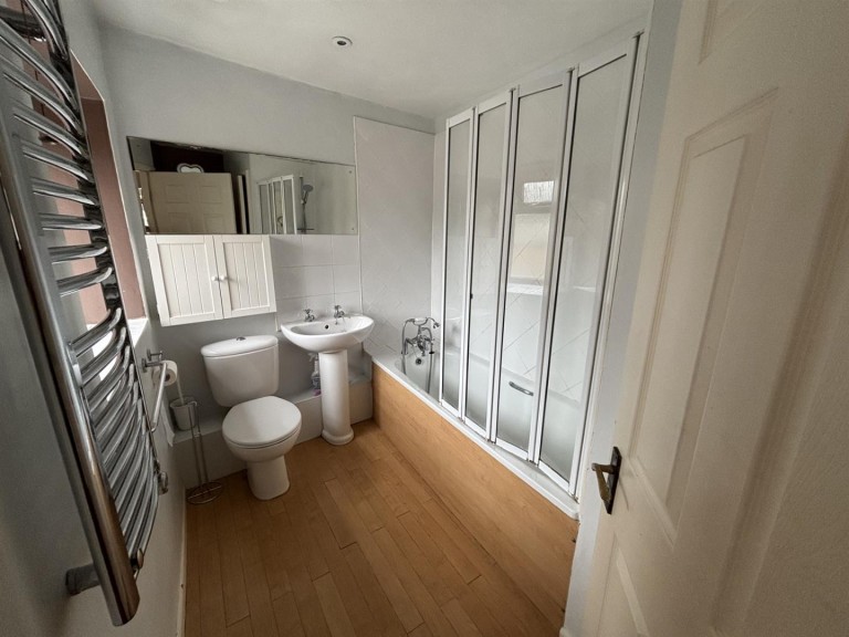Images for Shutford