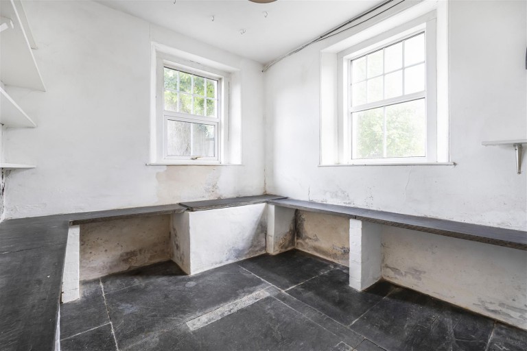 Images for Morval, Looe